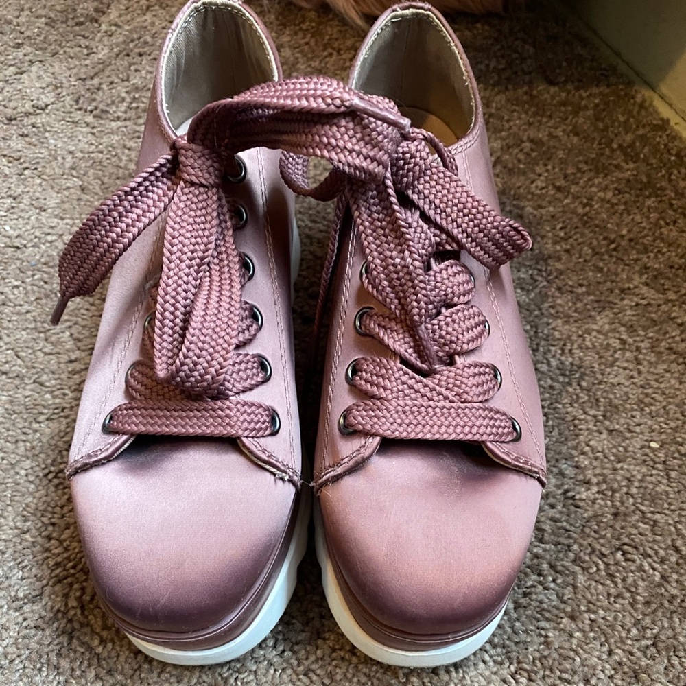 Lace up platform sneakers